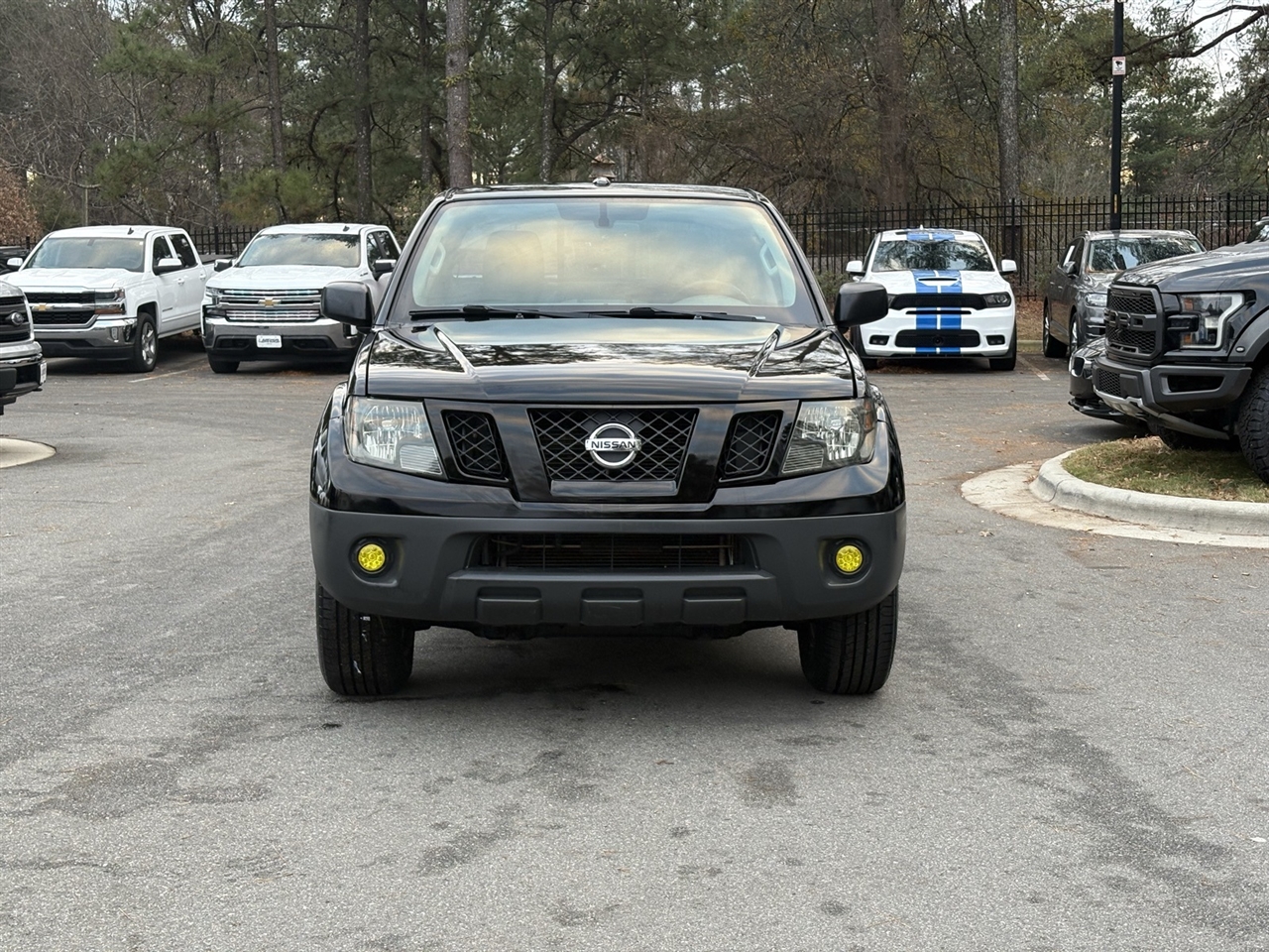 Nissan Frontier S Crew Cab 5AT 2WD 2017