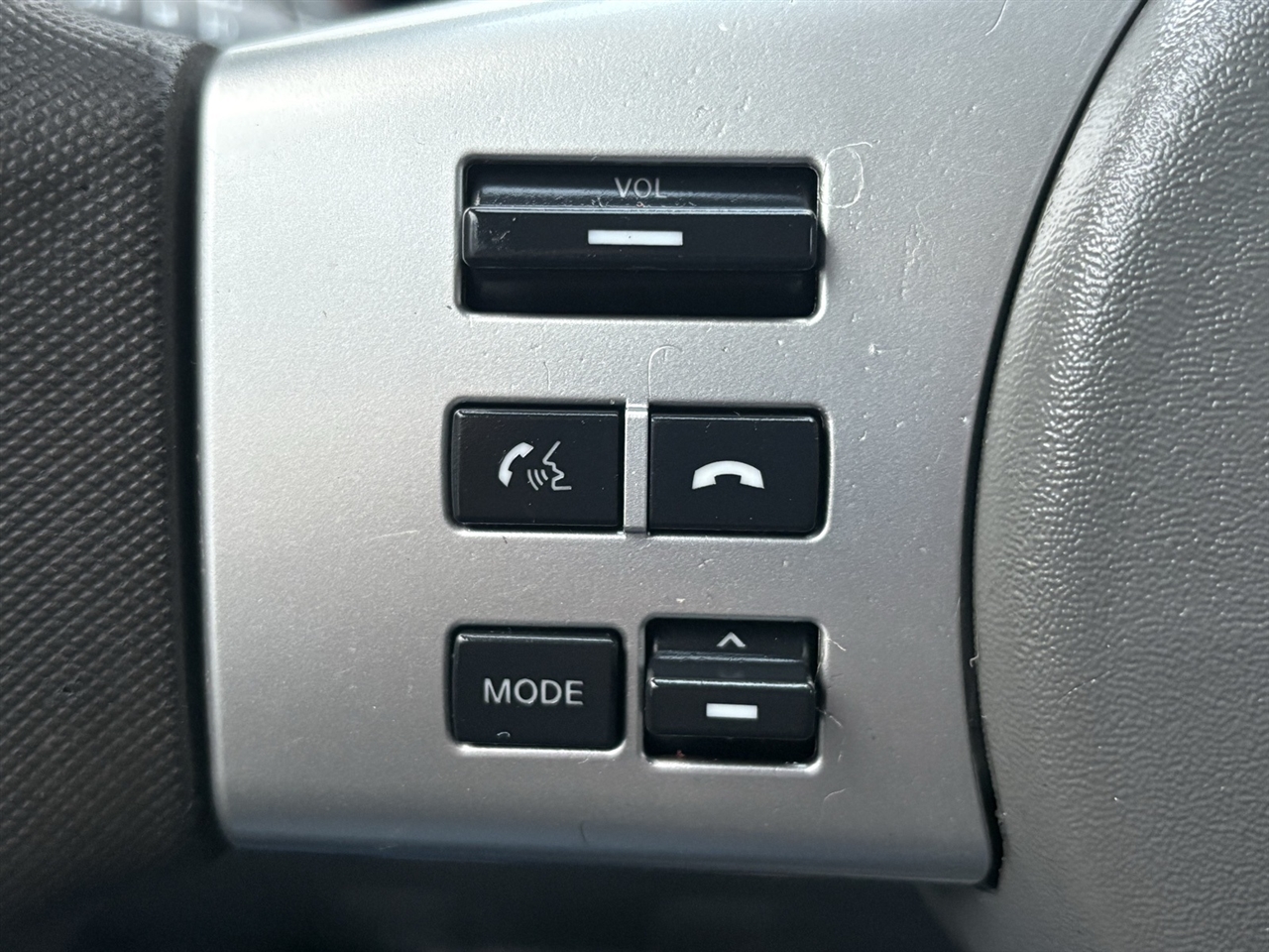 Nissan Frontier S Crew Cab 5AT 2WD 2017