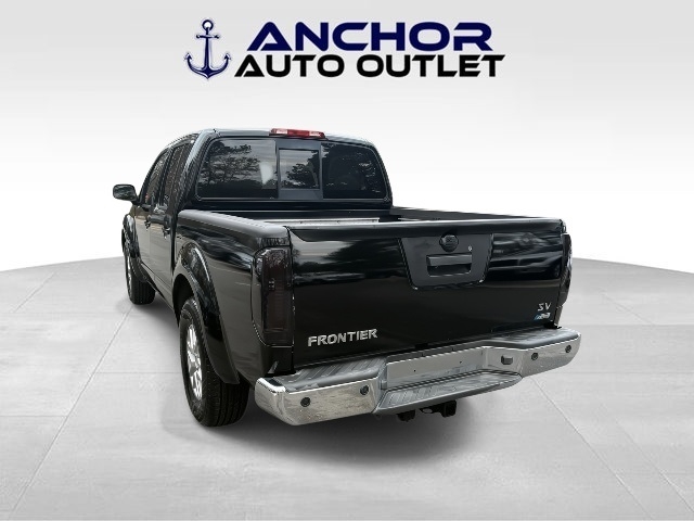 Nissan Frontier S Crew Cab 5AT 2WD 2017