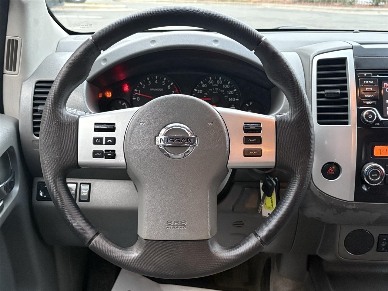 Nissan Frontier S Crew Cab 5AT 2WD 2017