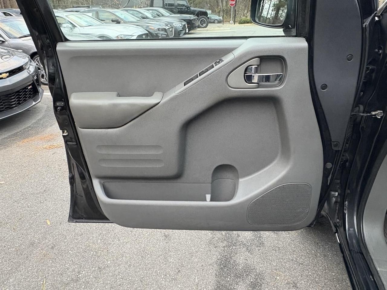 Nissan Frontier  2017