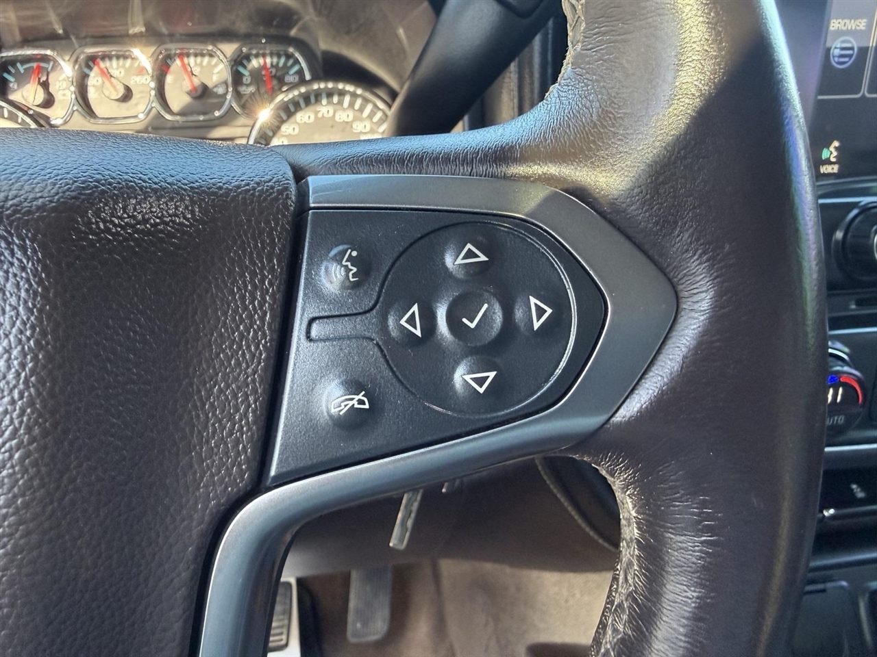 Chevrolet Silverado 1500 1LZ Crew Cab 4WD 2014