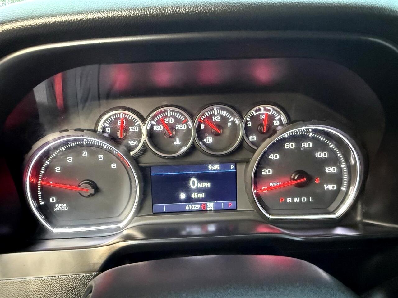 Chevrolet Silverado 1500  2021