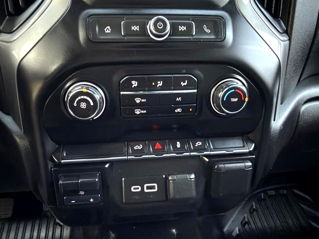 Chevrolet Silverado 1500  2021