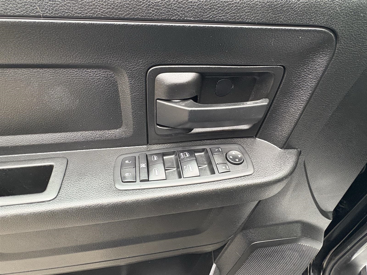 RAM 1500 Classic  2019