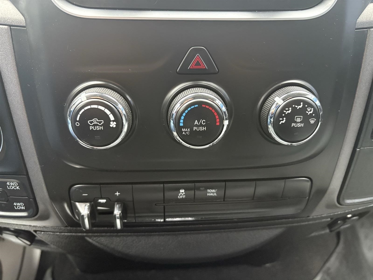 RAM 1500 Classic  2019