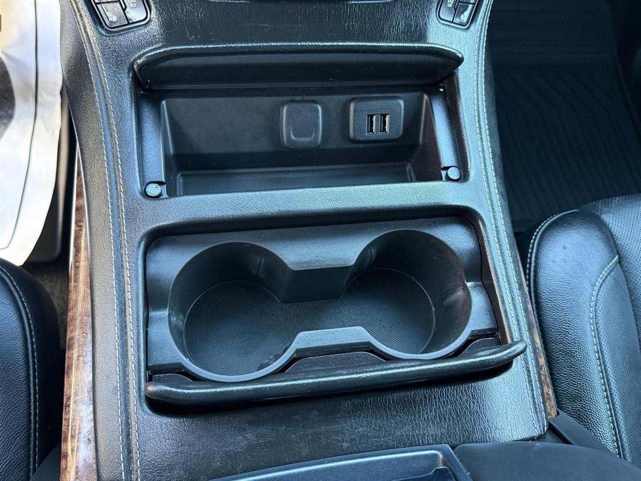 Chevrolet Tahoe  2015