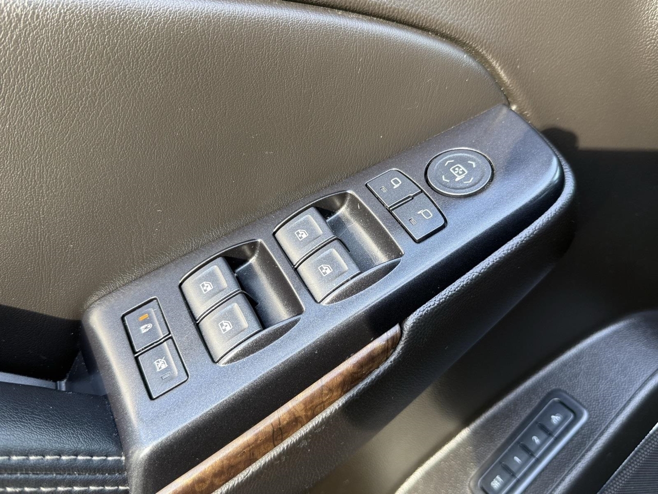 Chevrolet Tahoe  2017