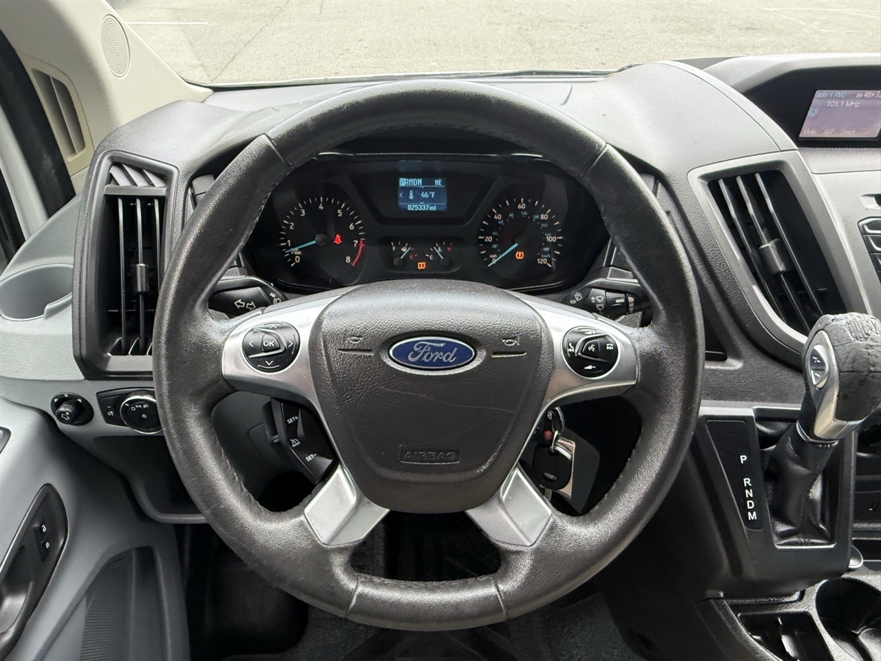 Ford Transit  2015