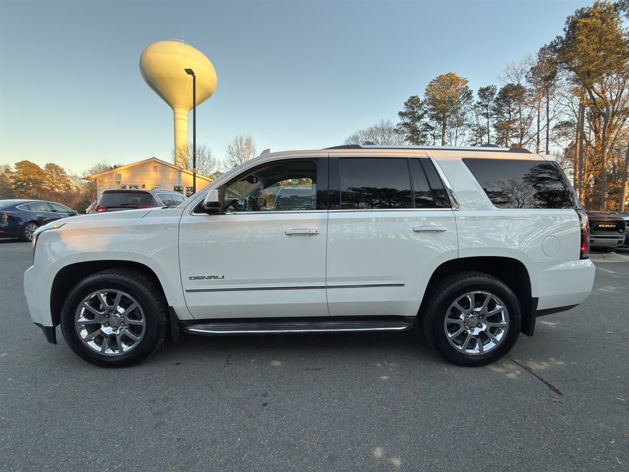 GMC Yukon Denali  2015