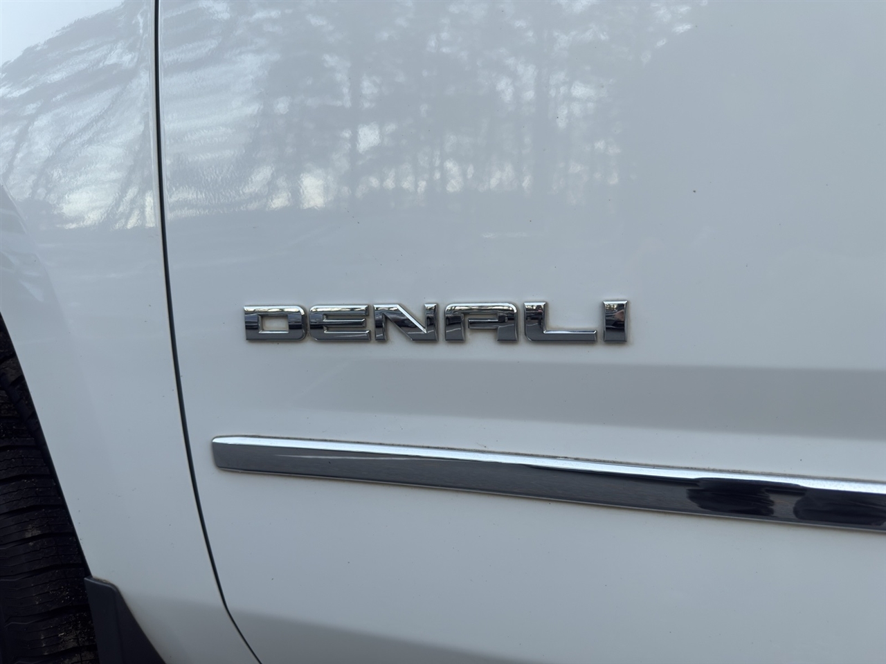 GMC Yukon Denali  2015