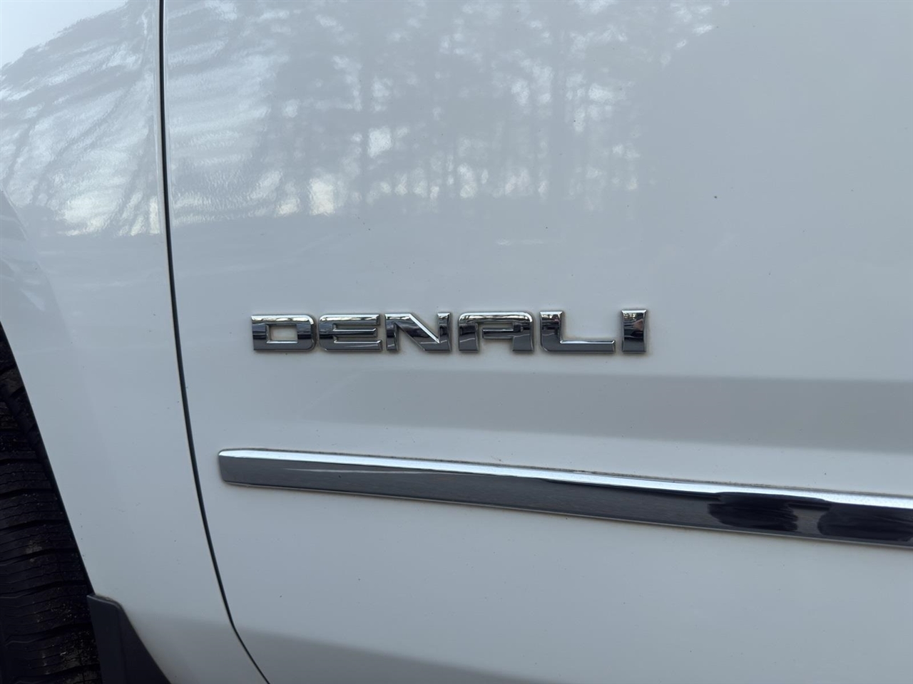 GMC Yukon Denali  2015