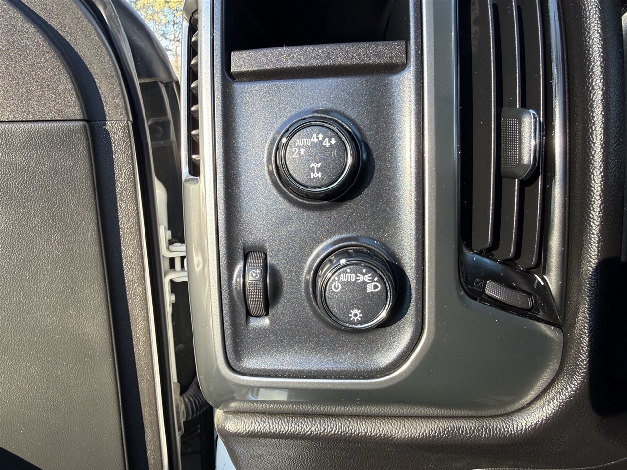 Chevrolet Silverado 1500  2019