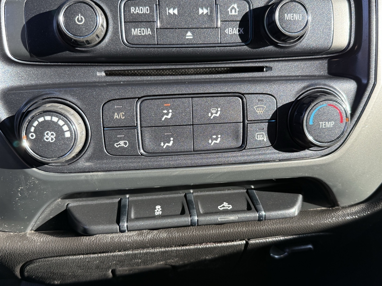 Chevrolet Silverado 1500  2019