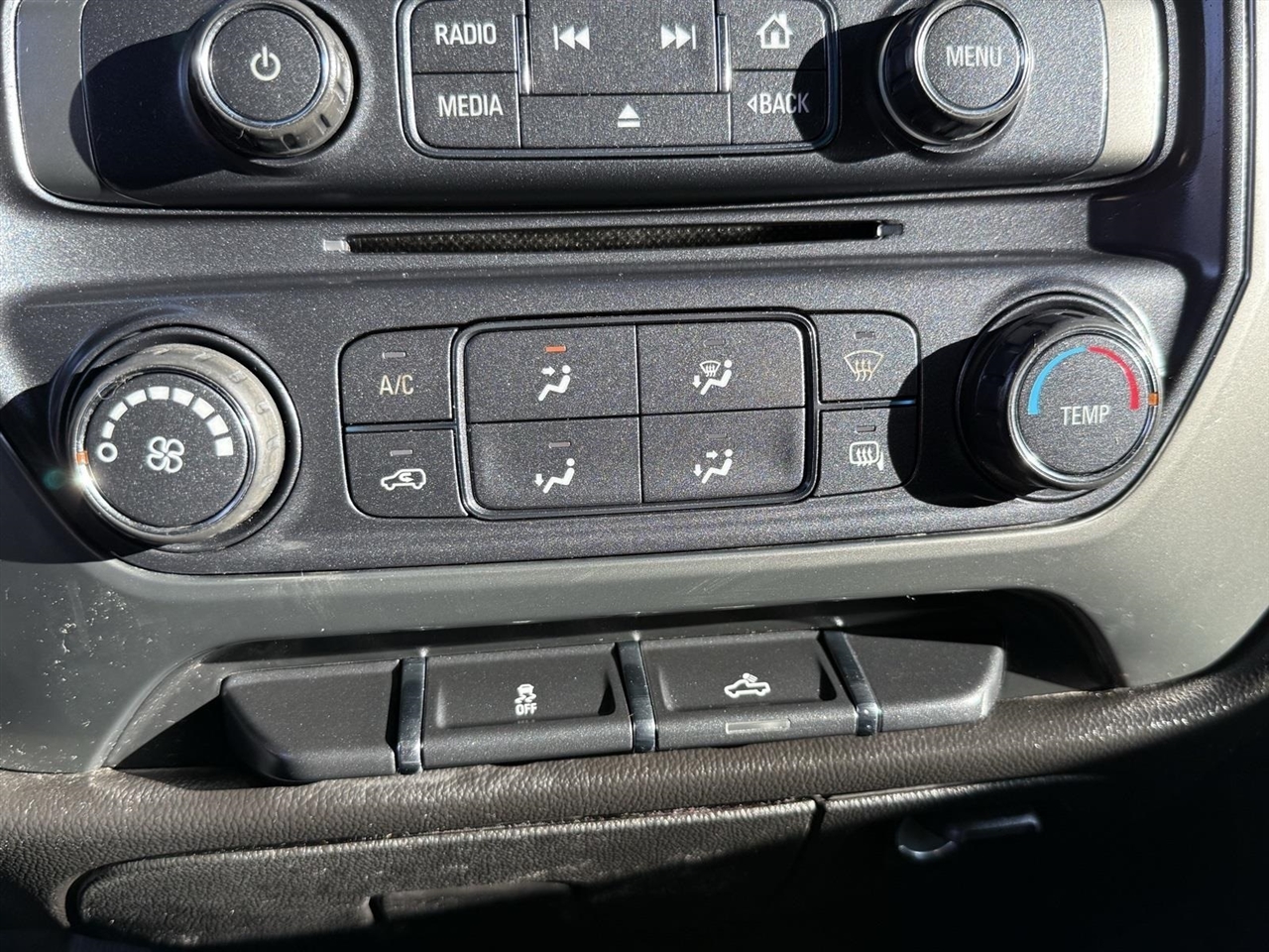 Chevrolet Silverado 1500  2019