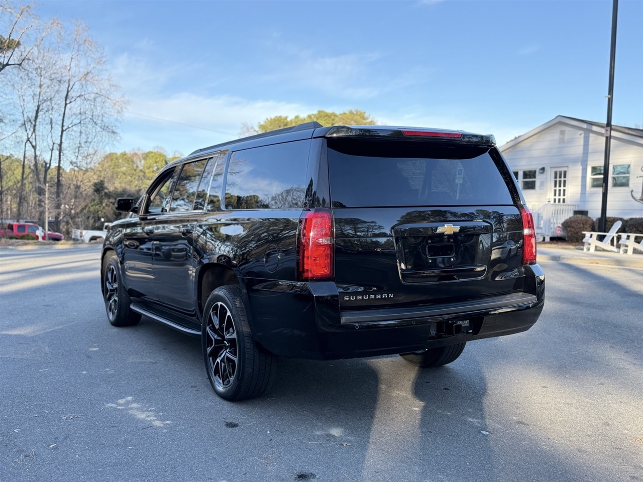 Chevrolet Suburban  2018