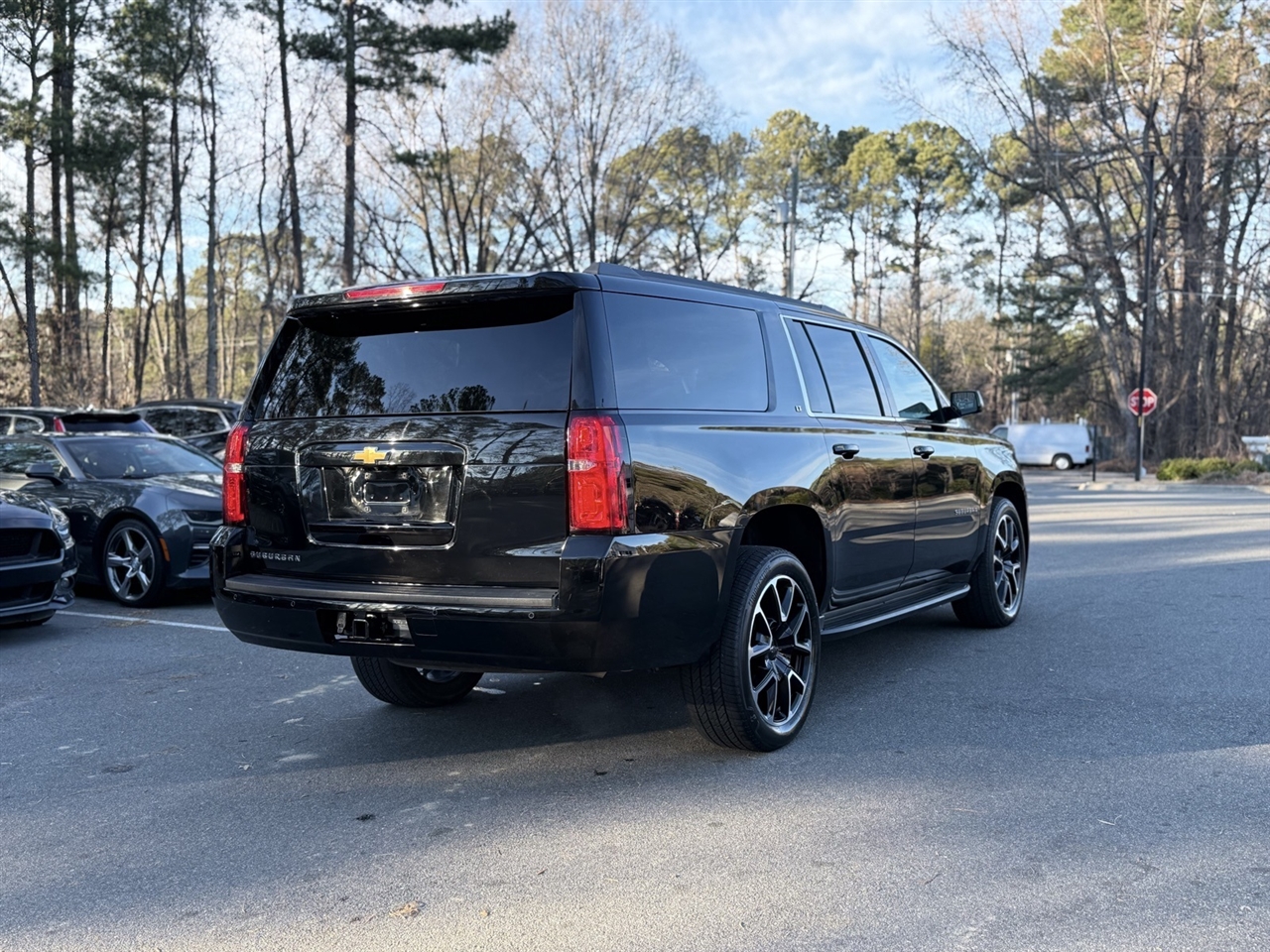 Chevrolet Suburban  2018
