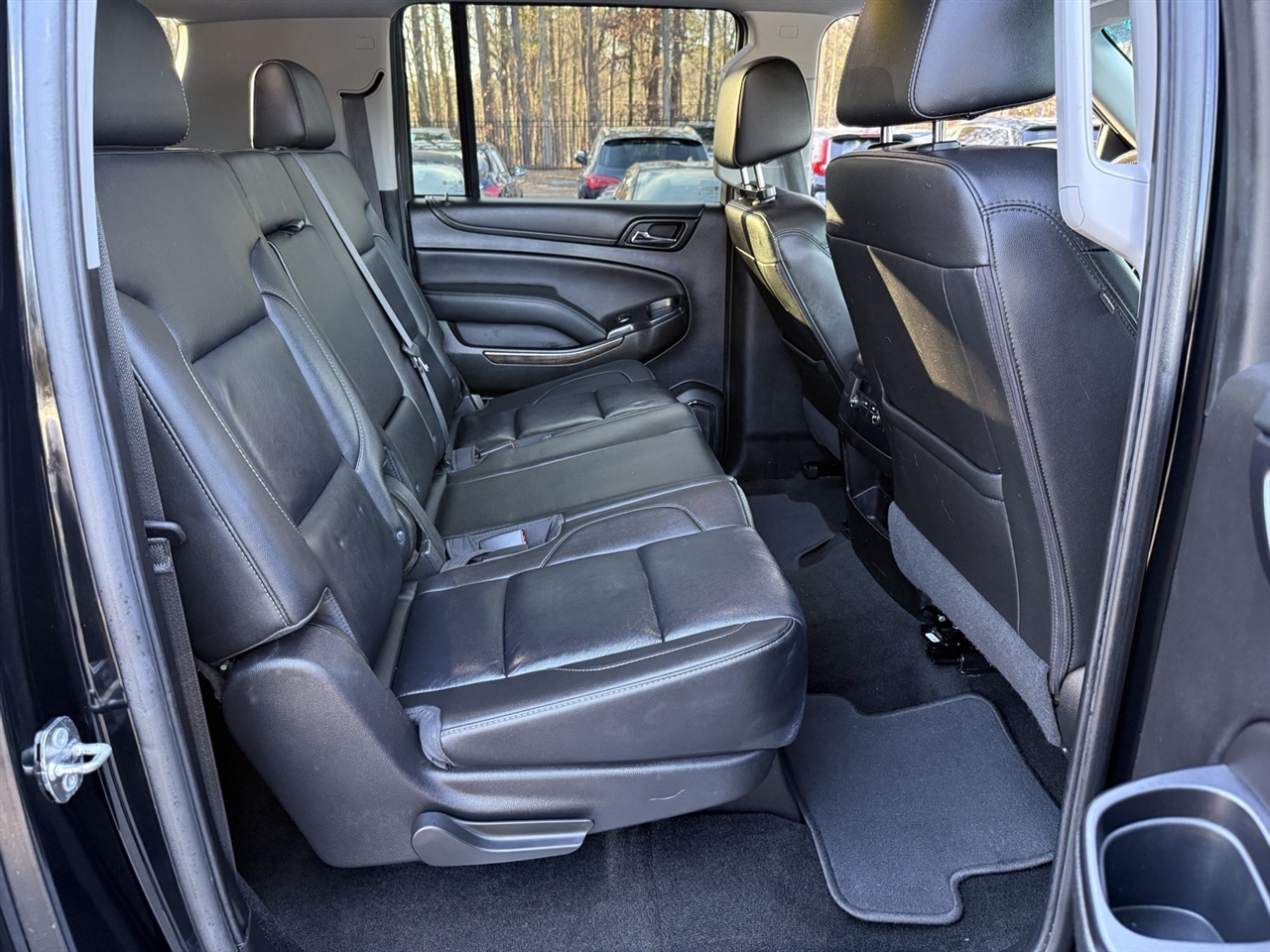 Chevrolet Suburban  2018