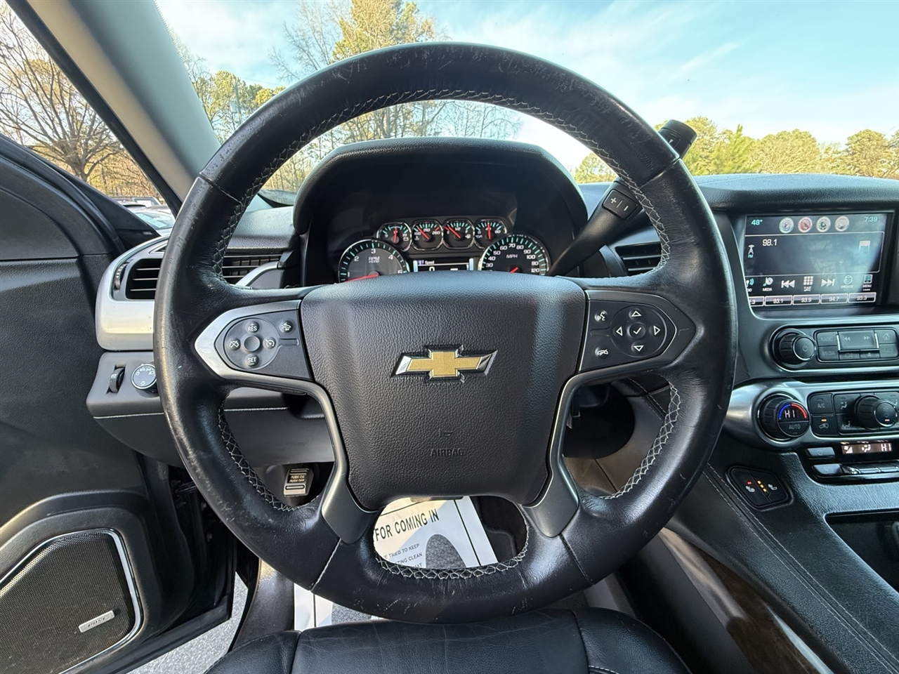 Chevrolet Suburban  2018