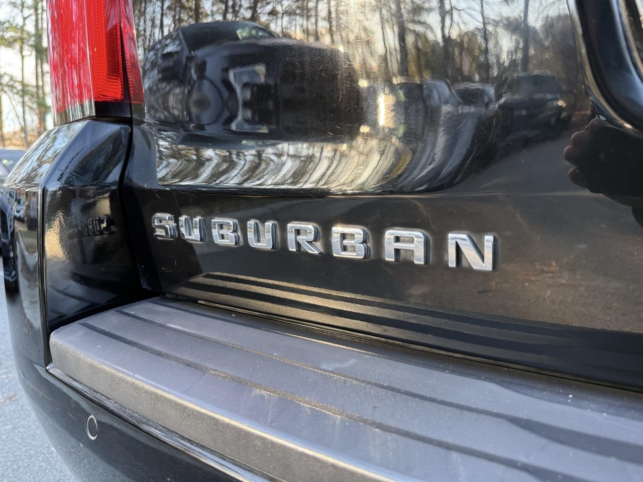 Chevrolet Suburban  2018