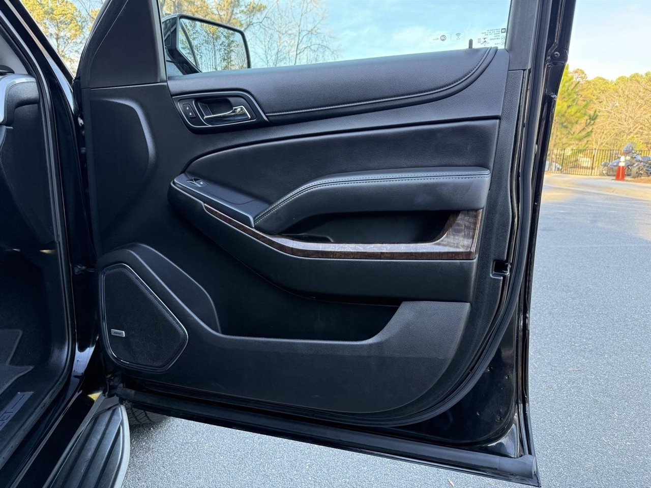 Chevrolet Suburban  2018