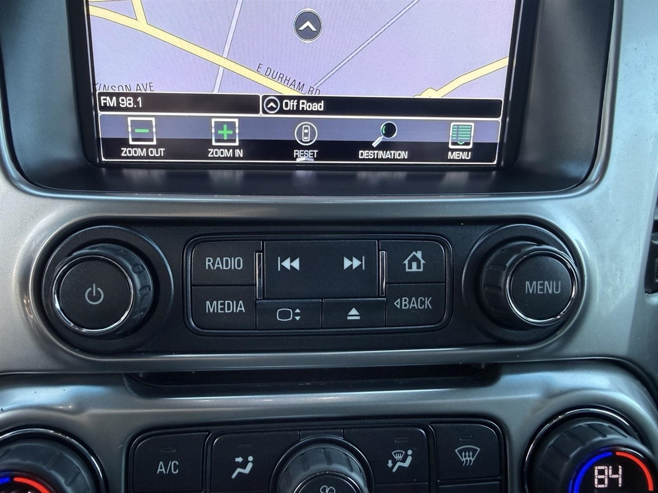 Chevrolet Suburban  2018