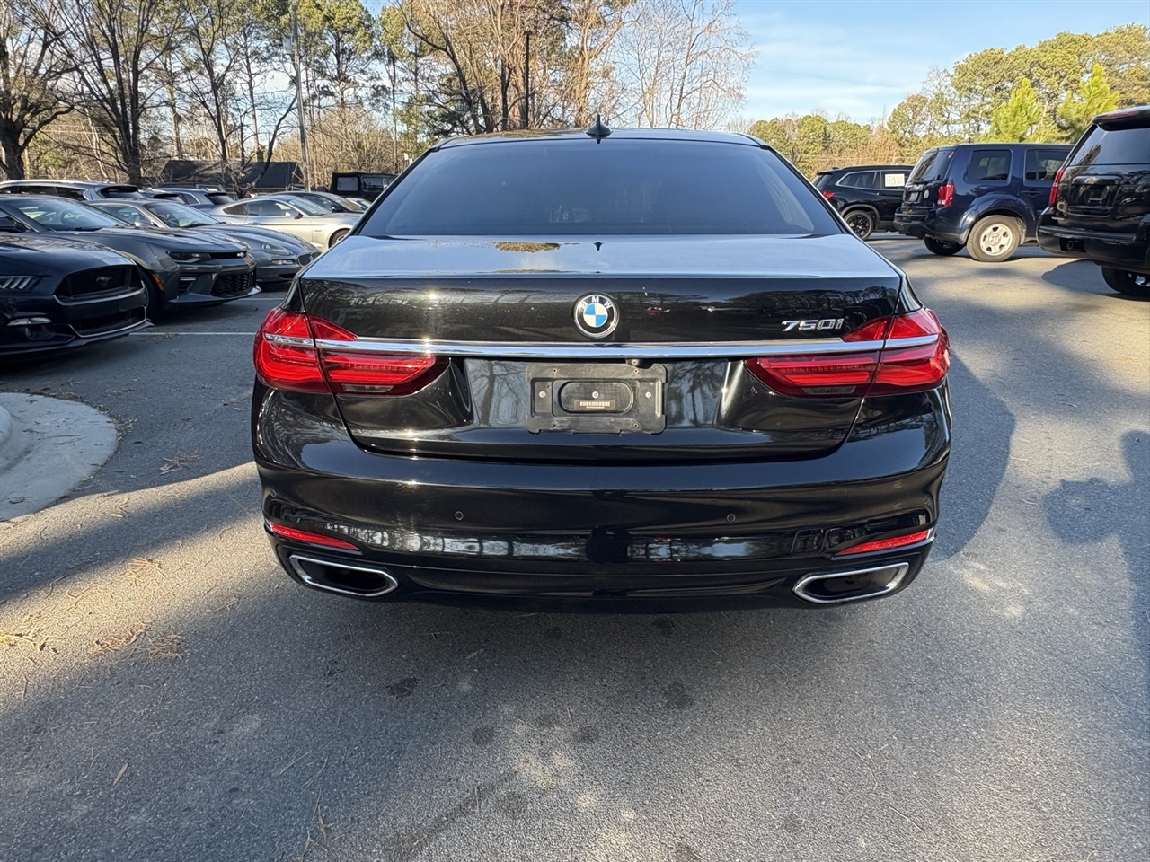 BMW 7-Series  2018