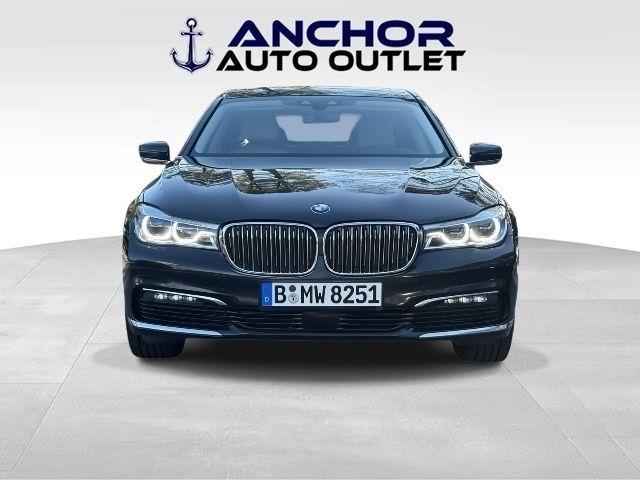 BMW 7-Series  2018