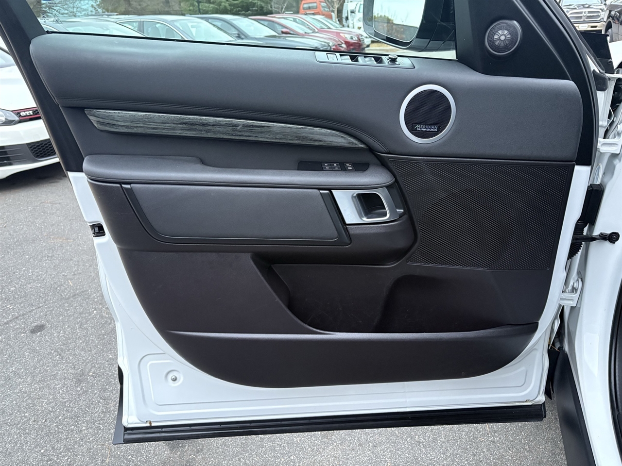 Land Rover Discovery  2018