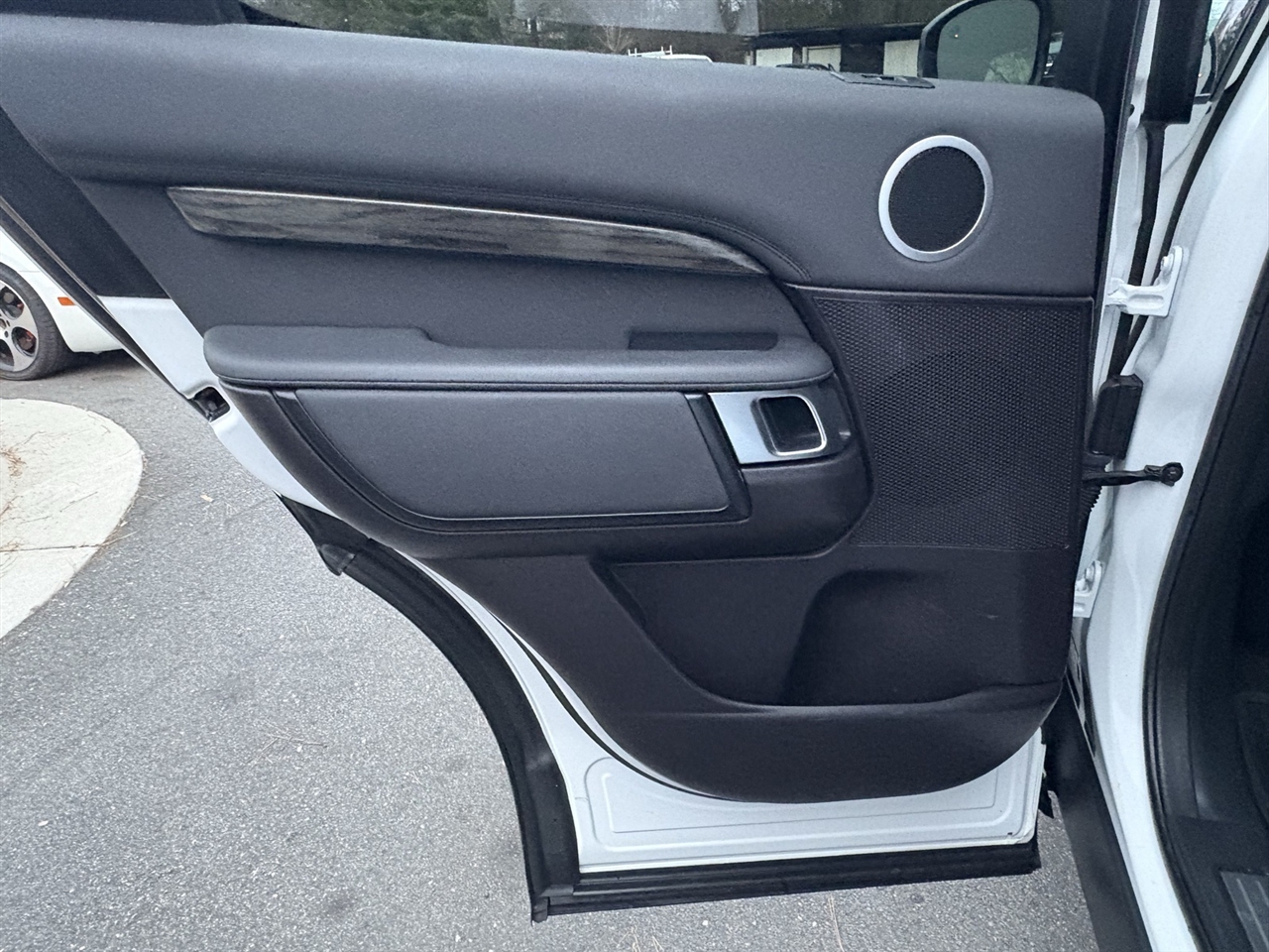 Land Rover Discovery  2018