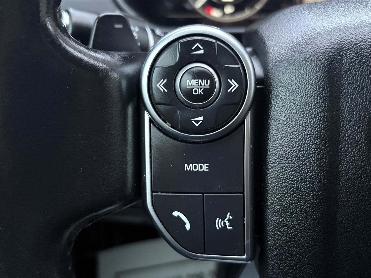 Land Rover Discovery  2018