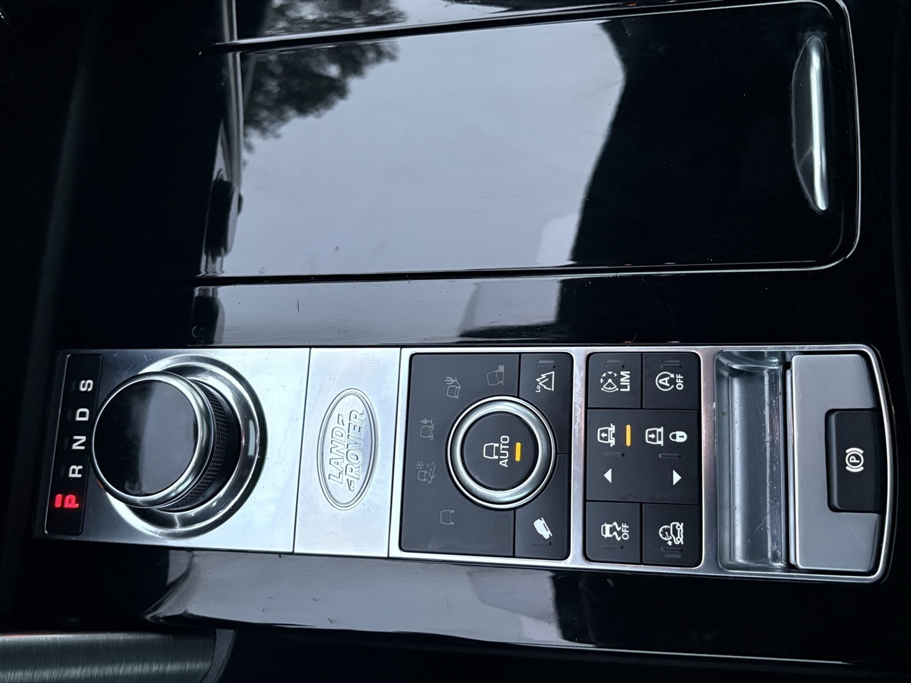 Land Rover Discovery  2018