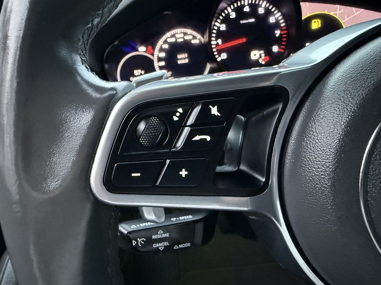 Porsche Cayenne  2019