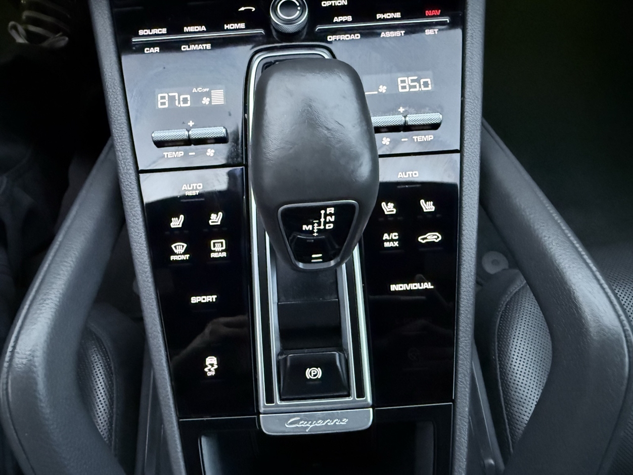 Porsche Cayenne  2019