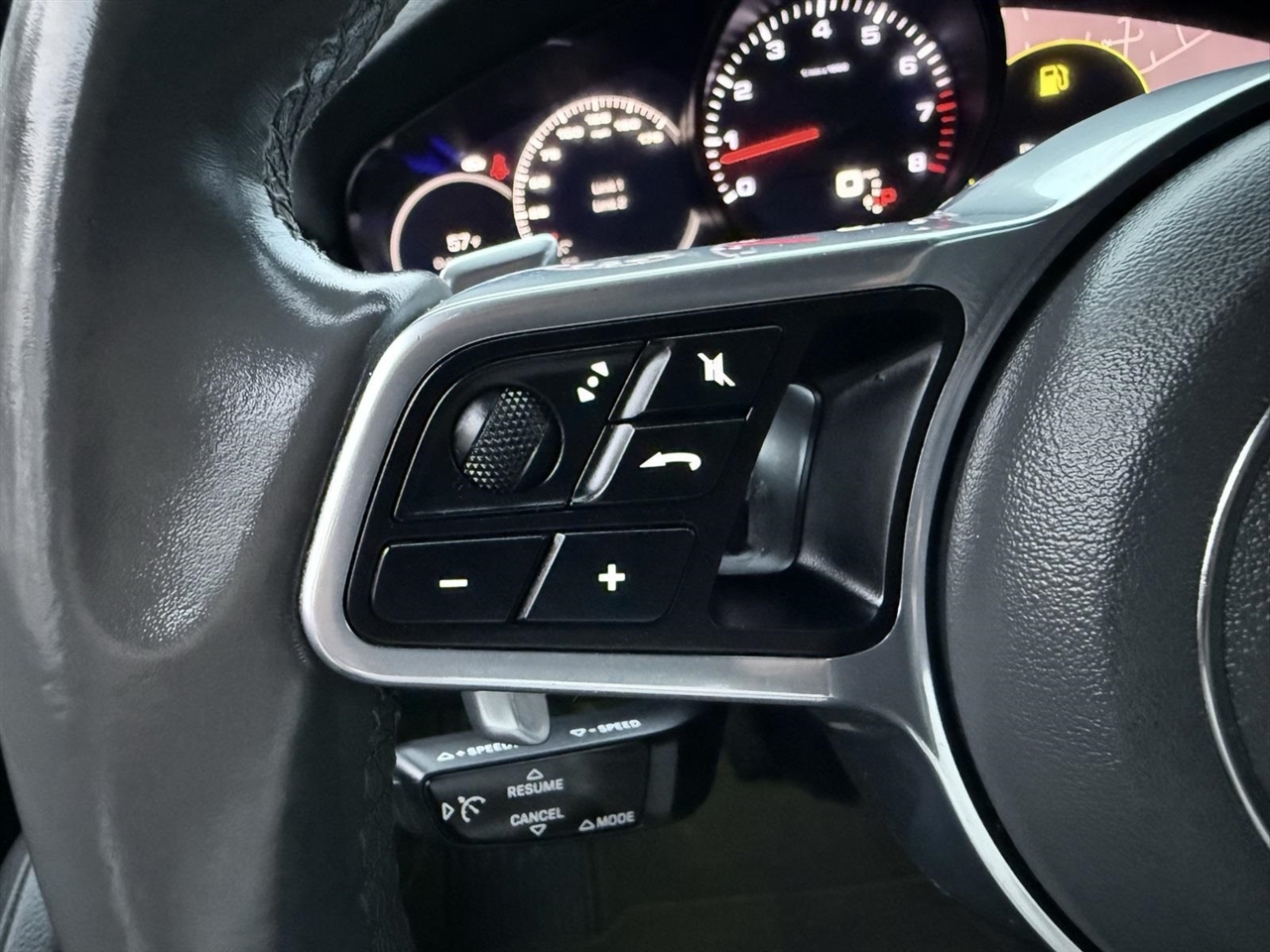 Porsche Cayenne  2019