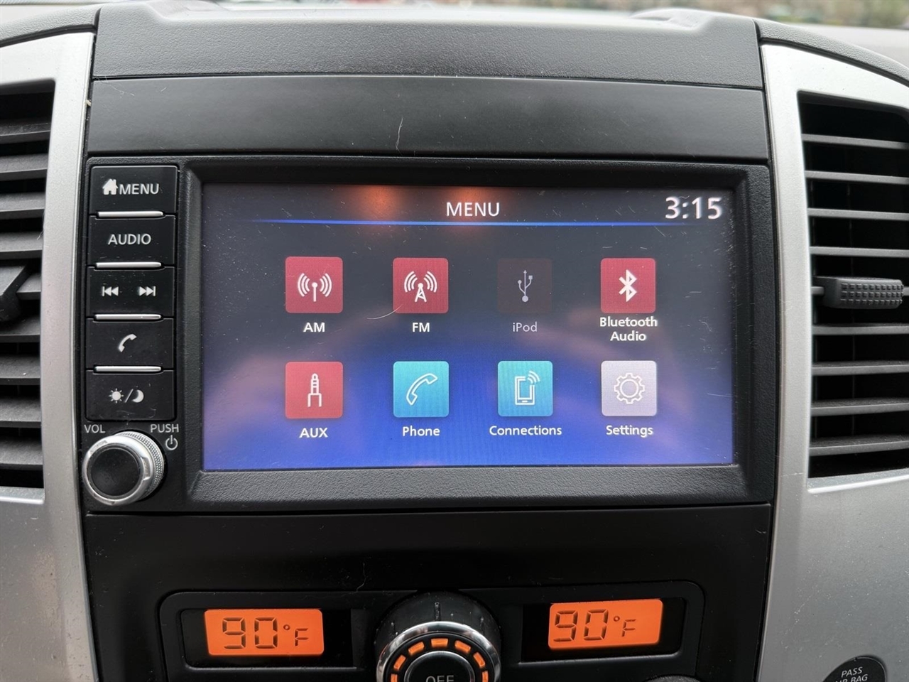 Nissan Frontier  2020