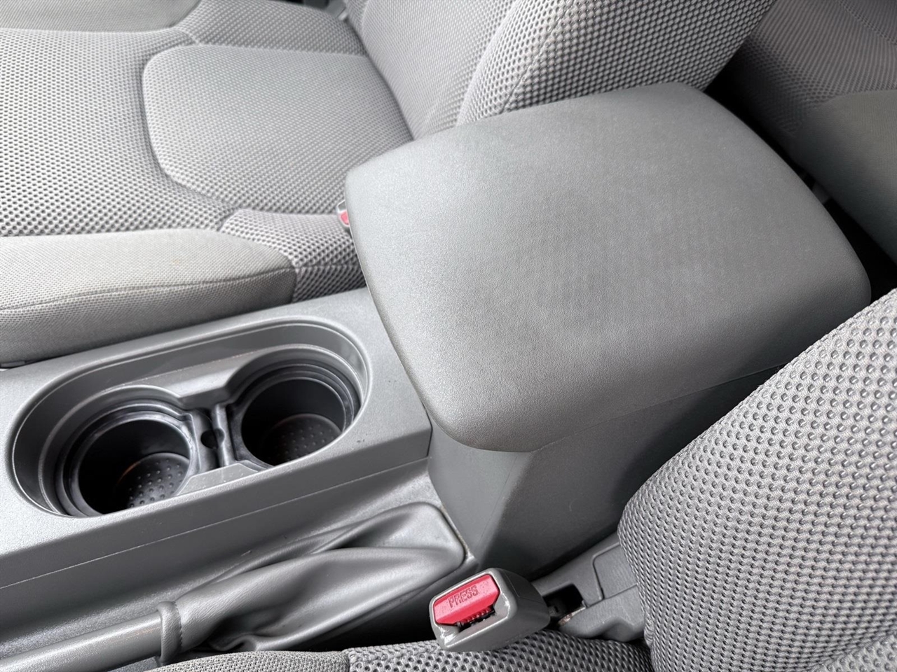 Nissan Frontier  2020