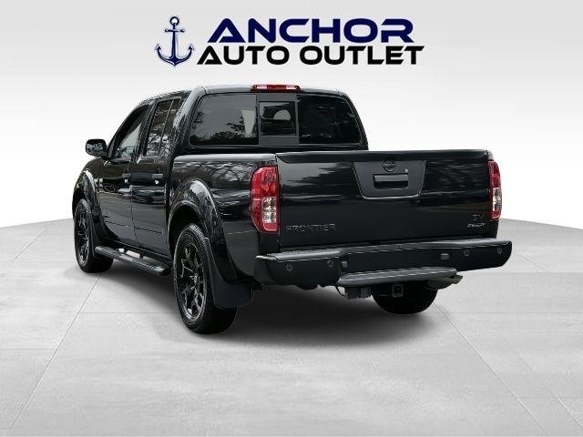 Nissan Frontier  2020