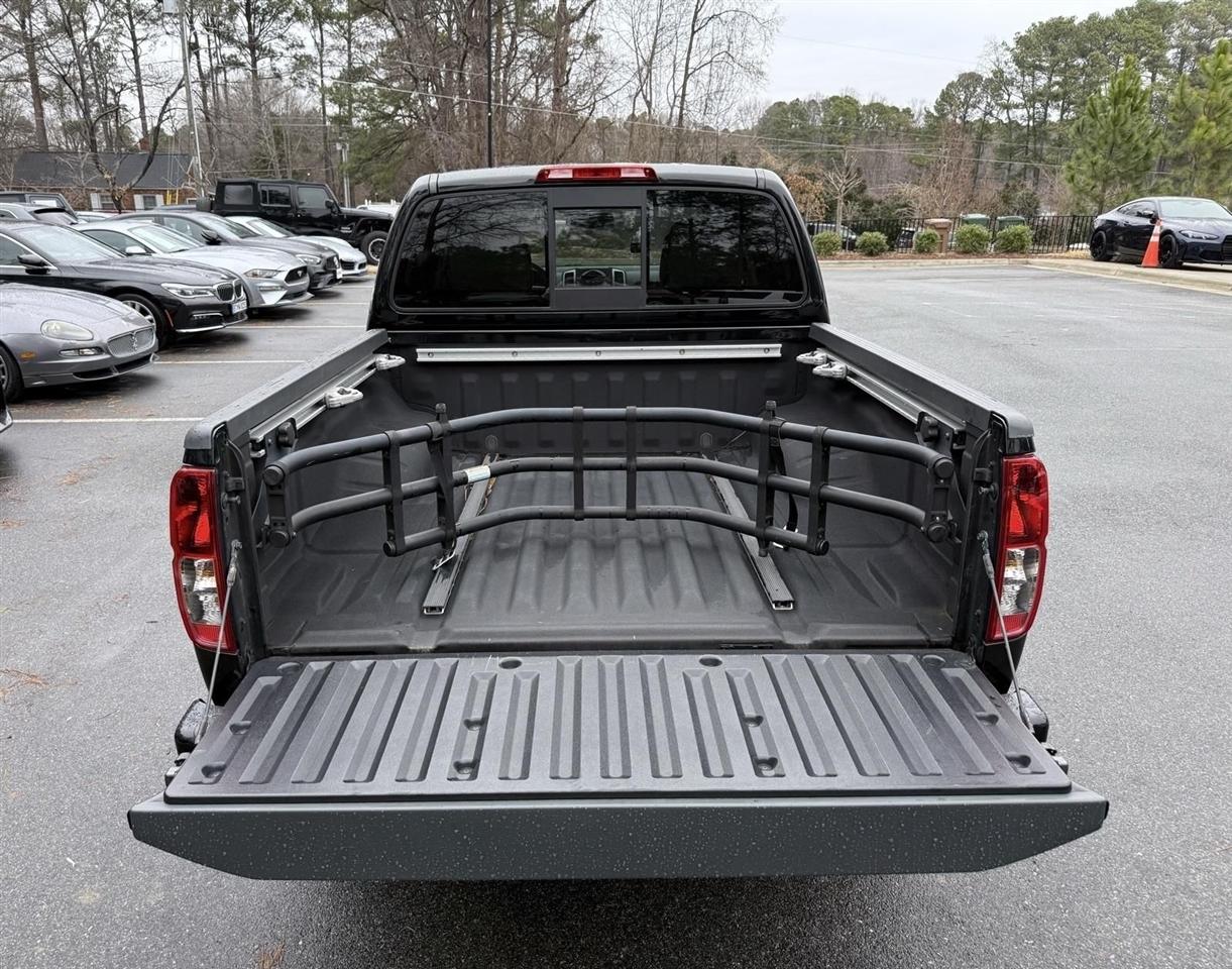 Nissan Frontier  2020