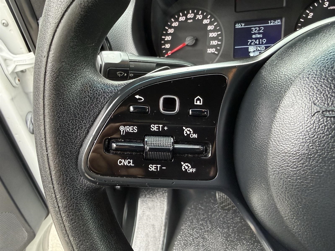 Mercedes-Benz Sprinter  2021