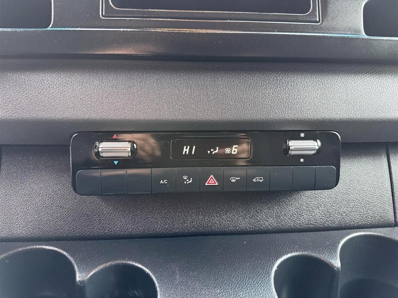 Mercedes-Benz Sprinter  2021