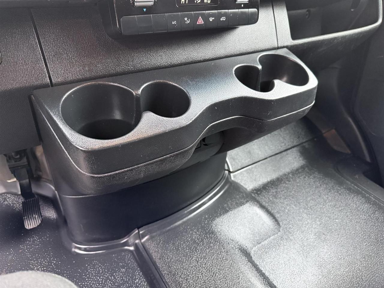 Mercedes-Benz Sprinter  2021