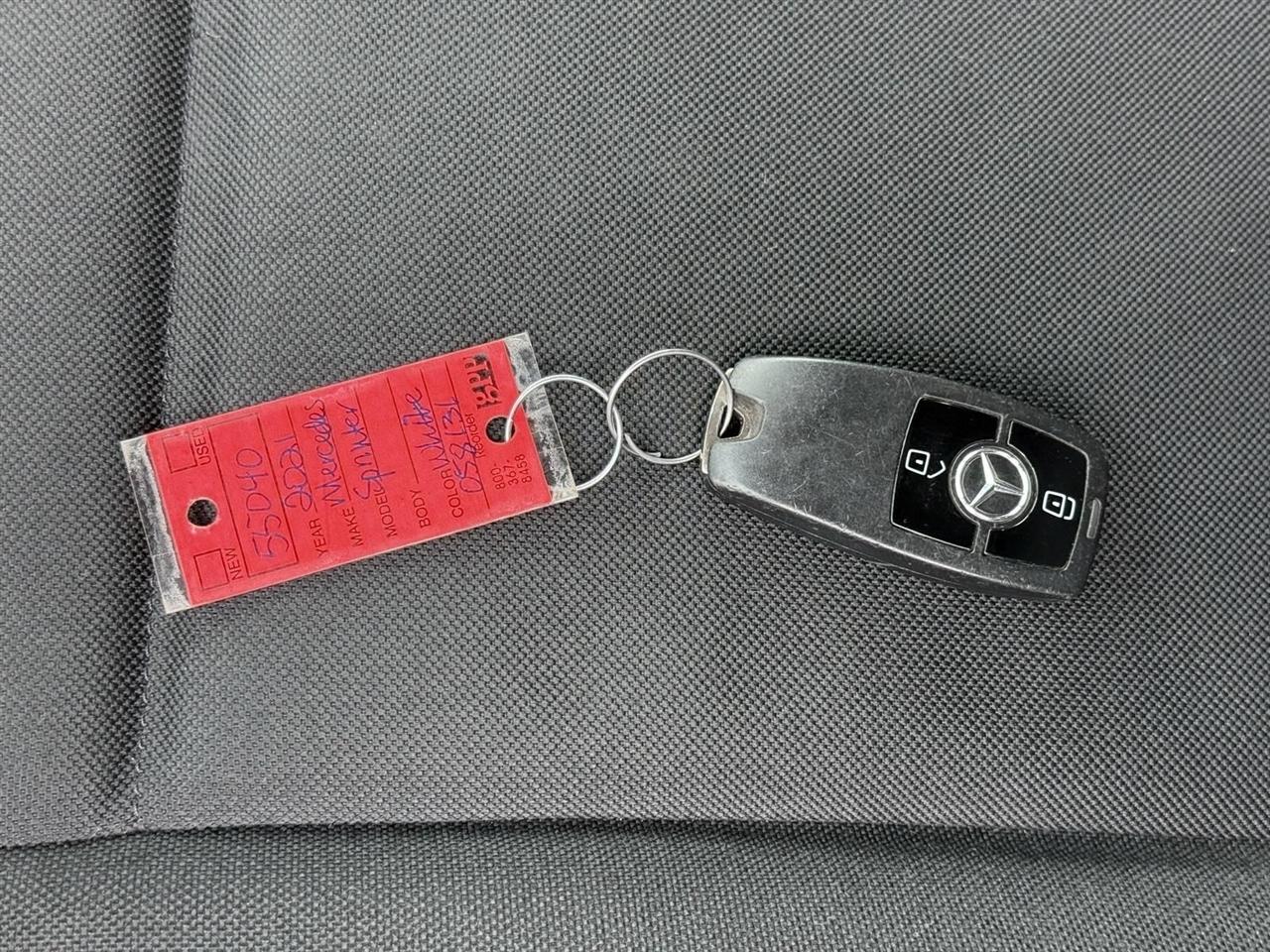 Mercedes-Benz Sprinter  2021