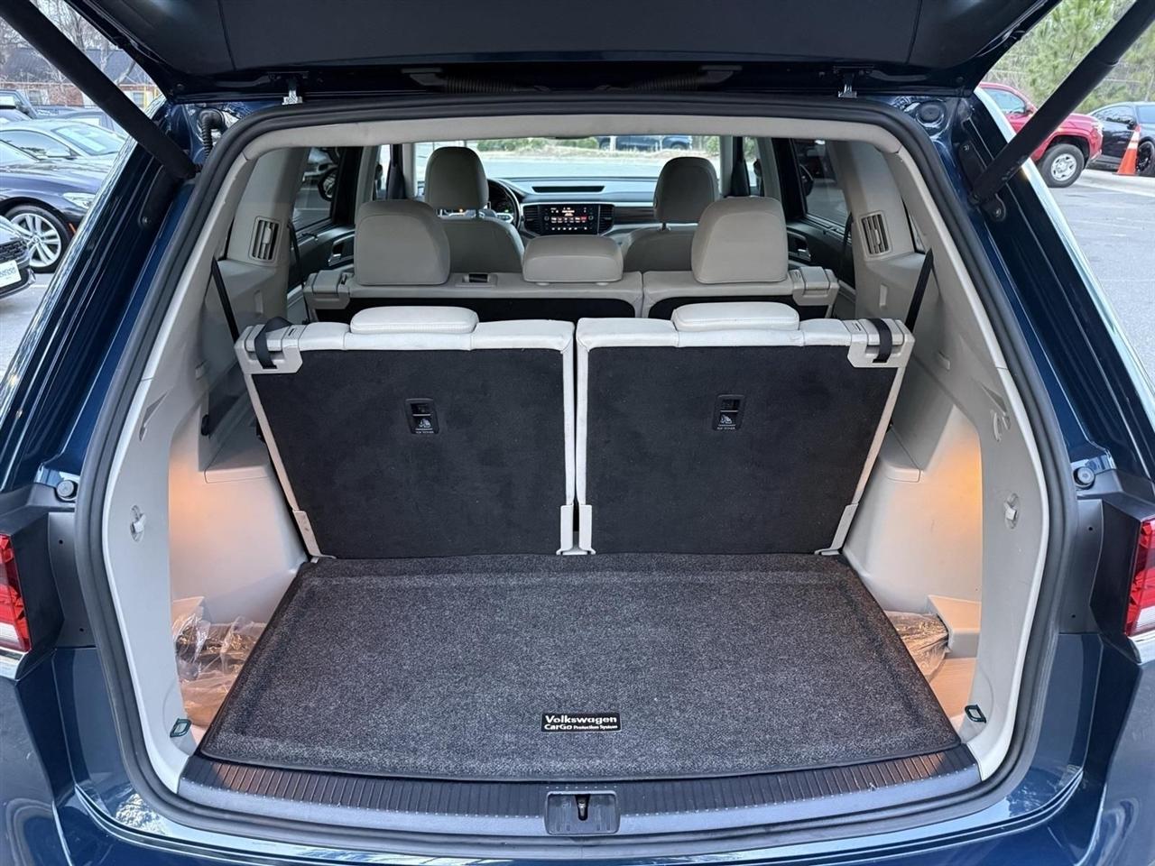 Volkswagen Atlas  2021