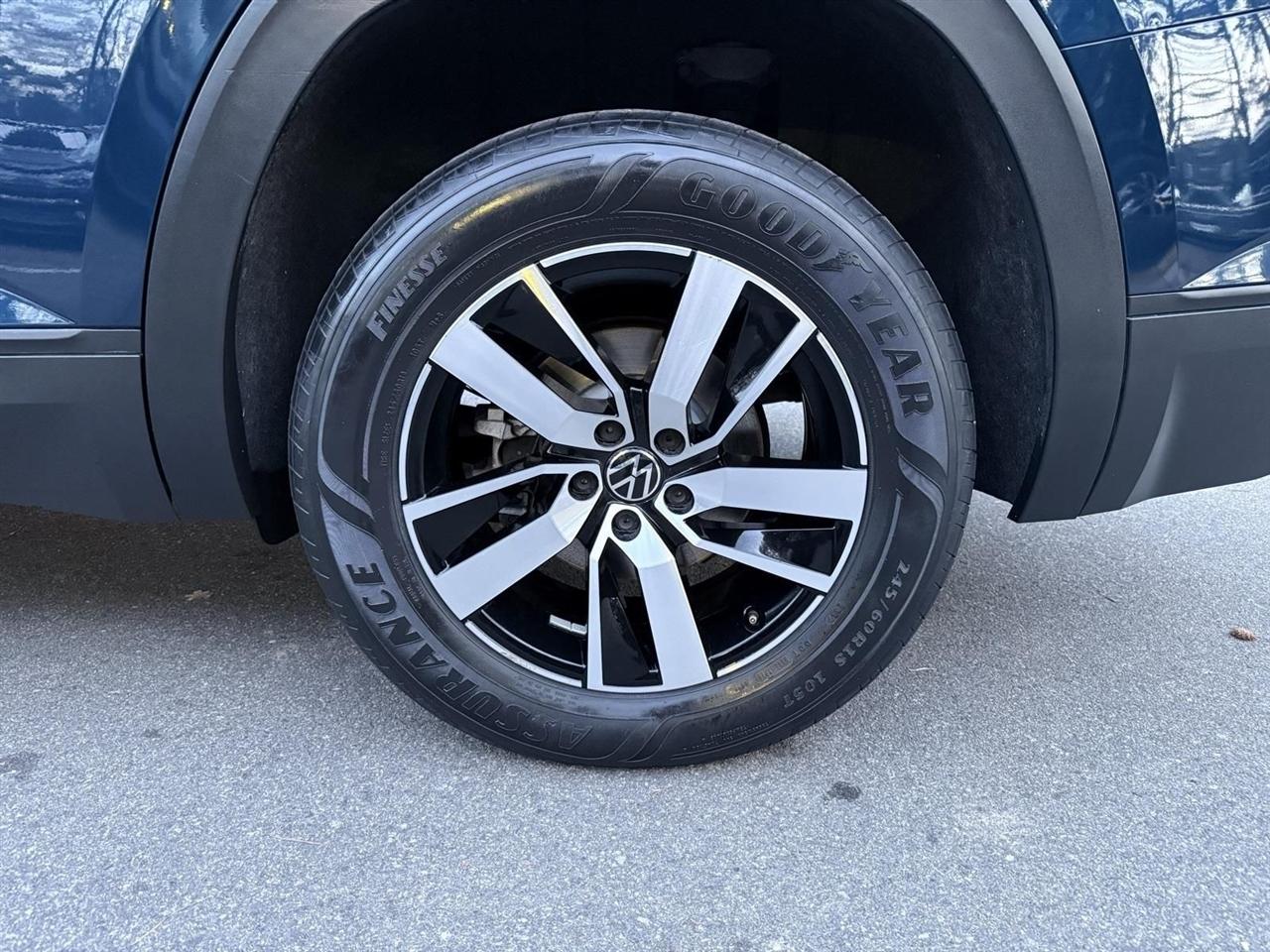 Volkswagen Atlas  2021