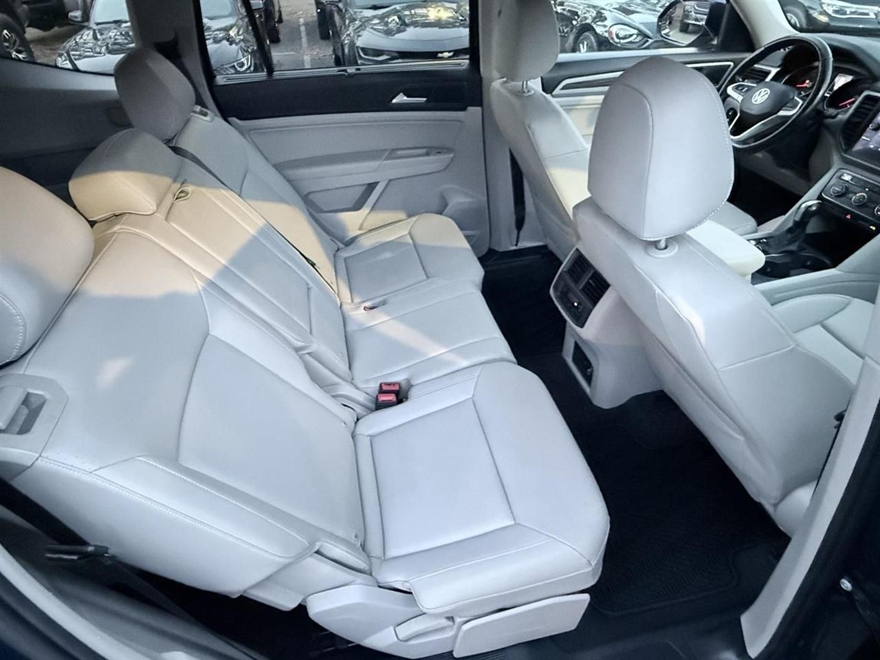 Volkswagen Atlas  2021