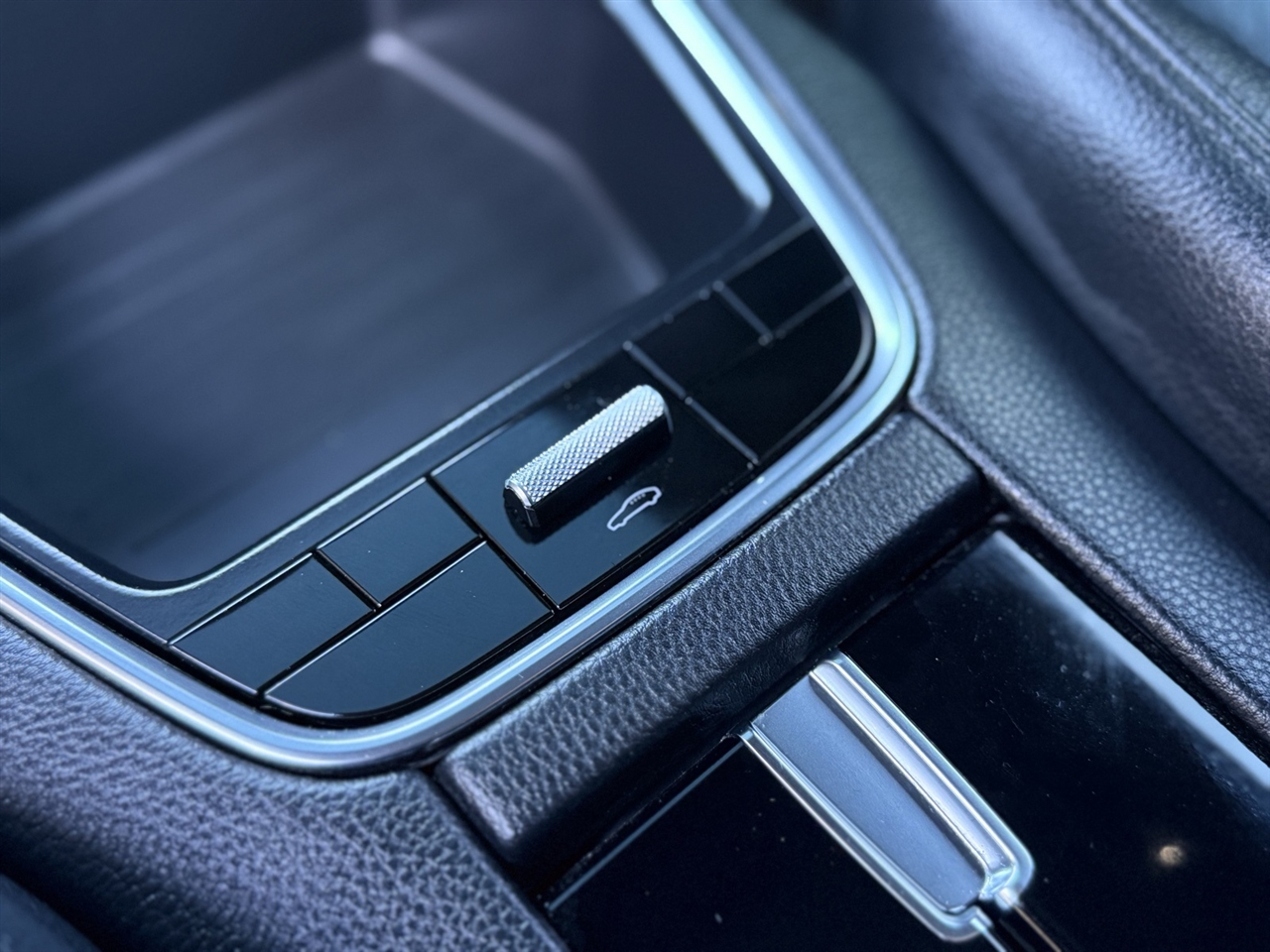 Porsche Panamera  2021