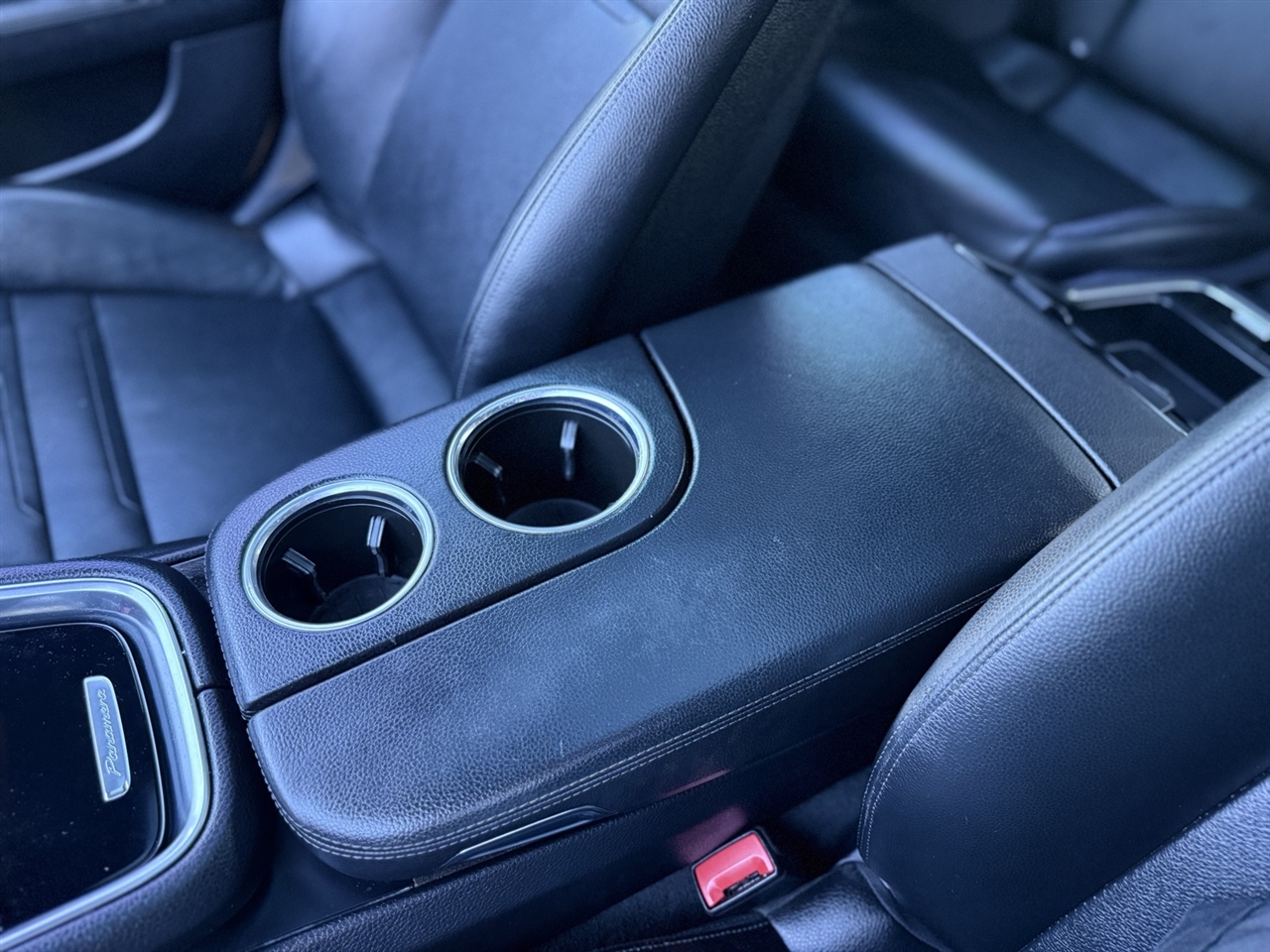 Porsche Panamera  2021