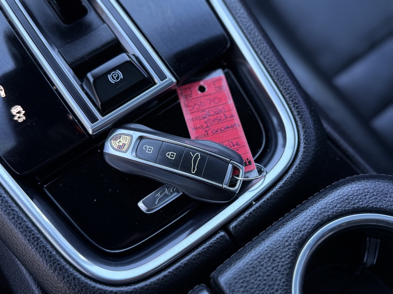 Porsche Panamera  2021