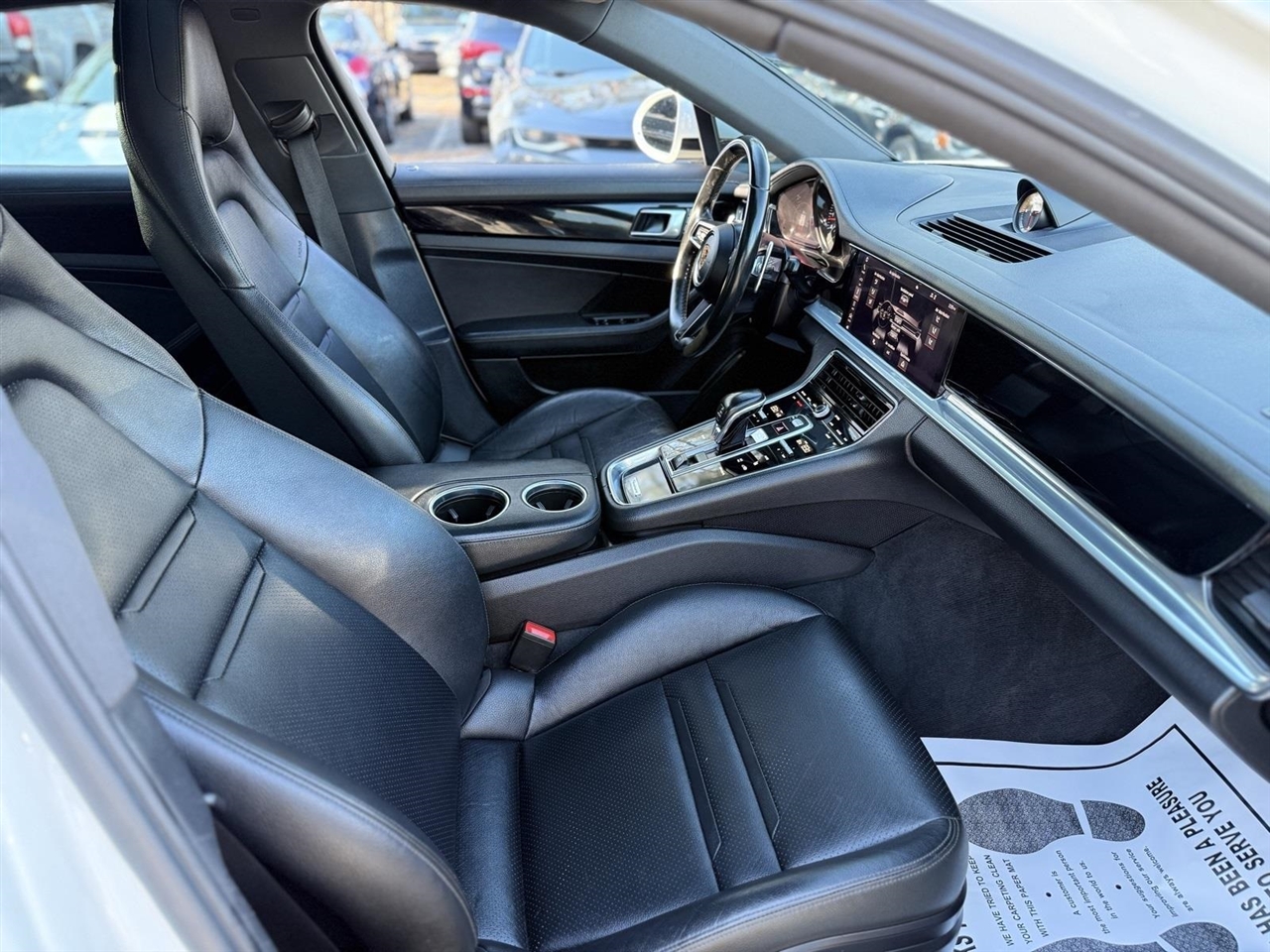 Porsche Panamera  2021